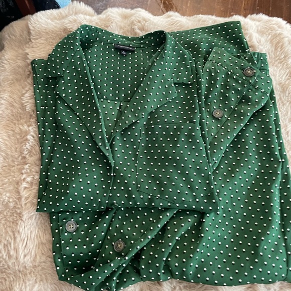 Who What Wear green polka dot set. - Picture 3 of 5